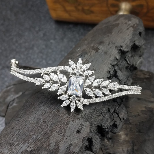 Thin Elixir Bracelet