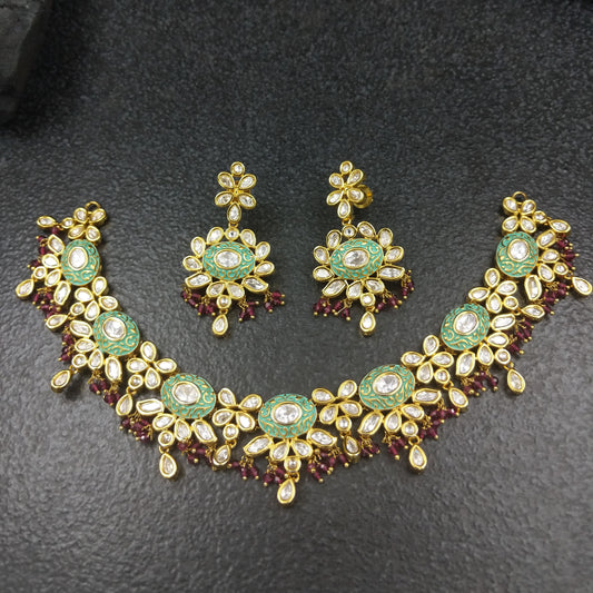 Kaneez Kundan Necklace Set