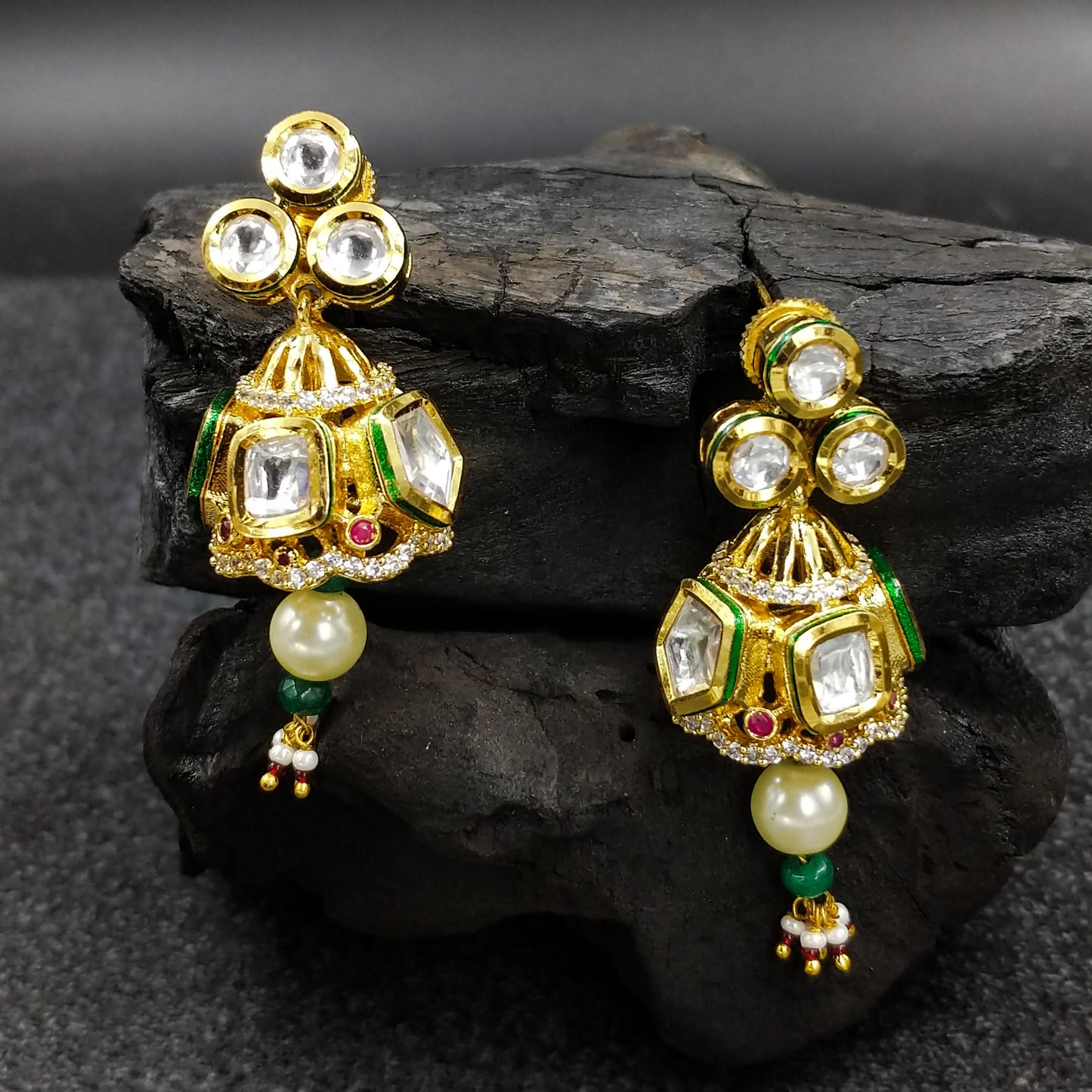 Nilaya Necklace Set