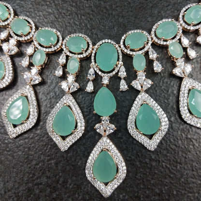Amie Green Necklace Set