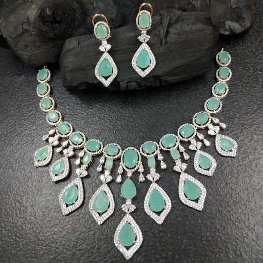 Amie Green Necklace Set