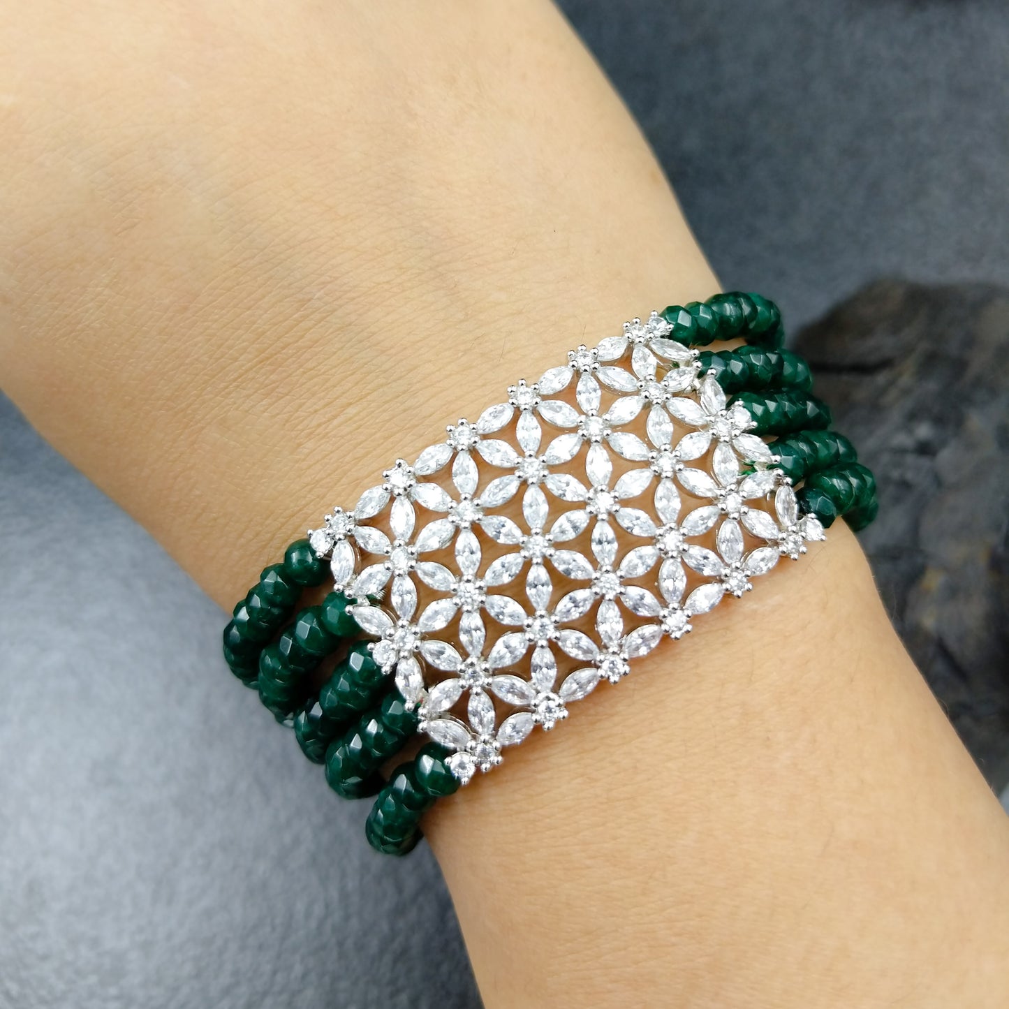 Green Pinnacle Bracelet