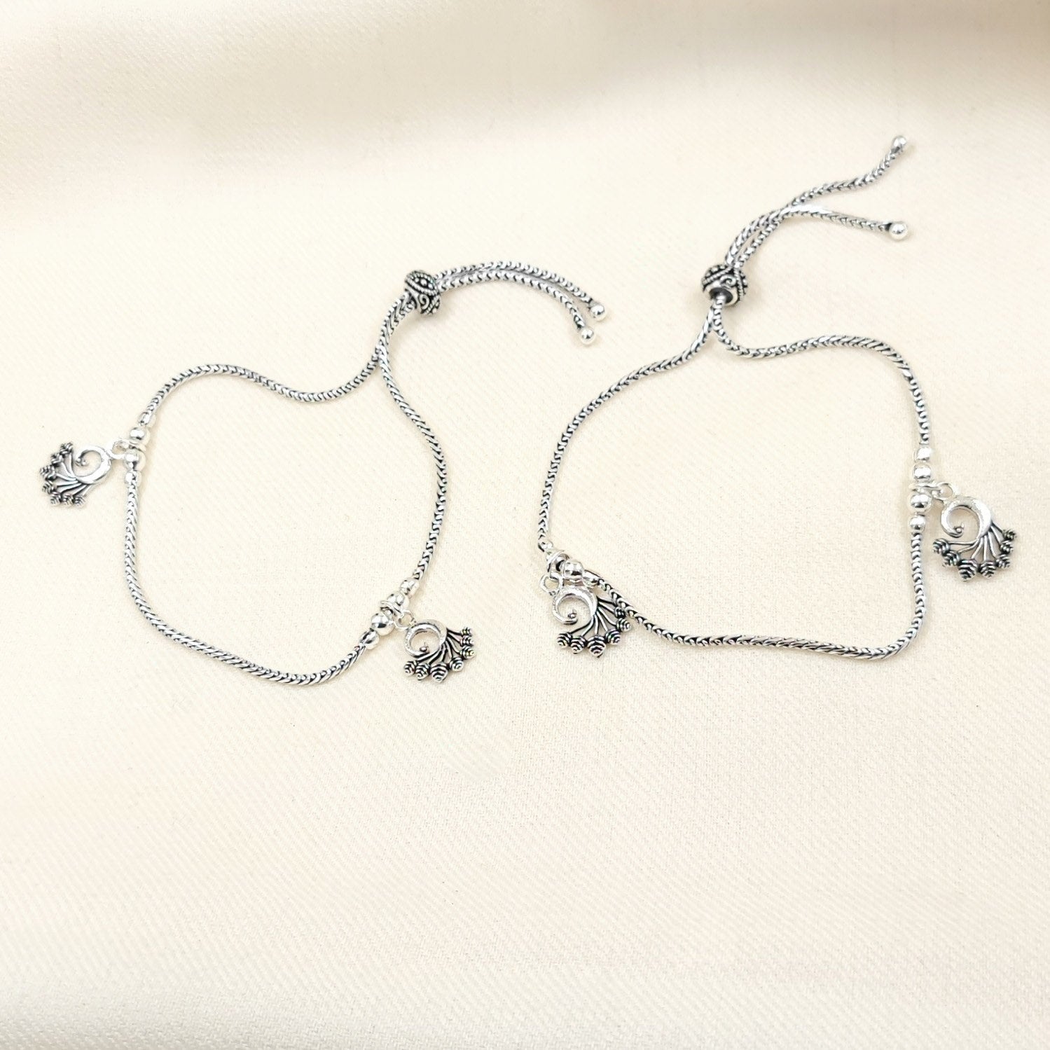 Silver Jewelry Anklets by Jauhri 92.5 Silver - Slider Peacock Anklets