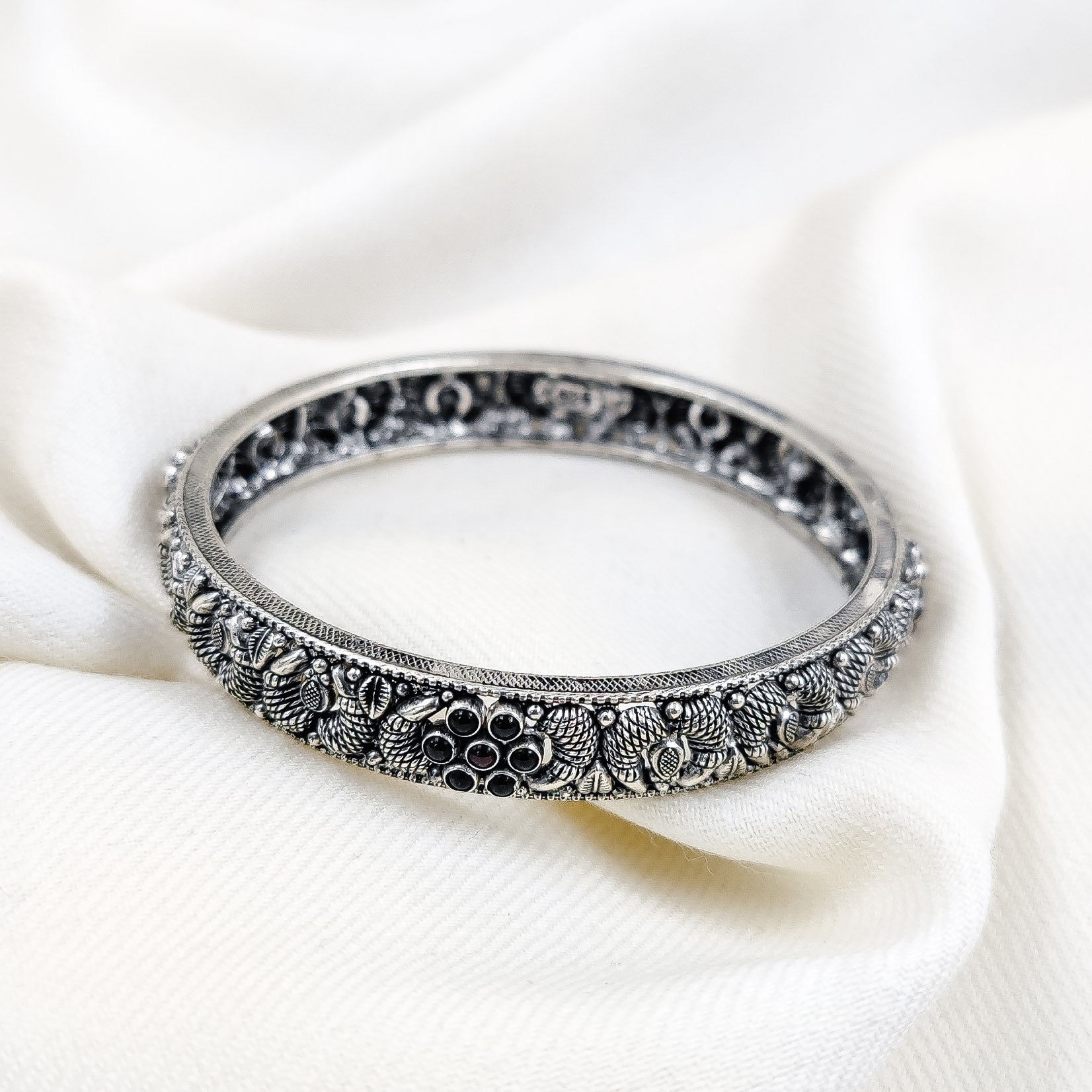 Silver Jewelry Bangle by Jauhri 92.5 Silver - Neelkanthi Bangle