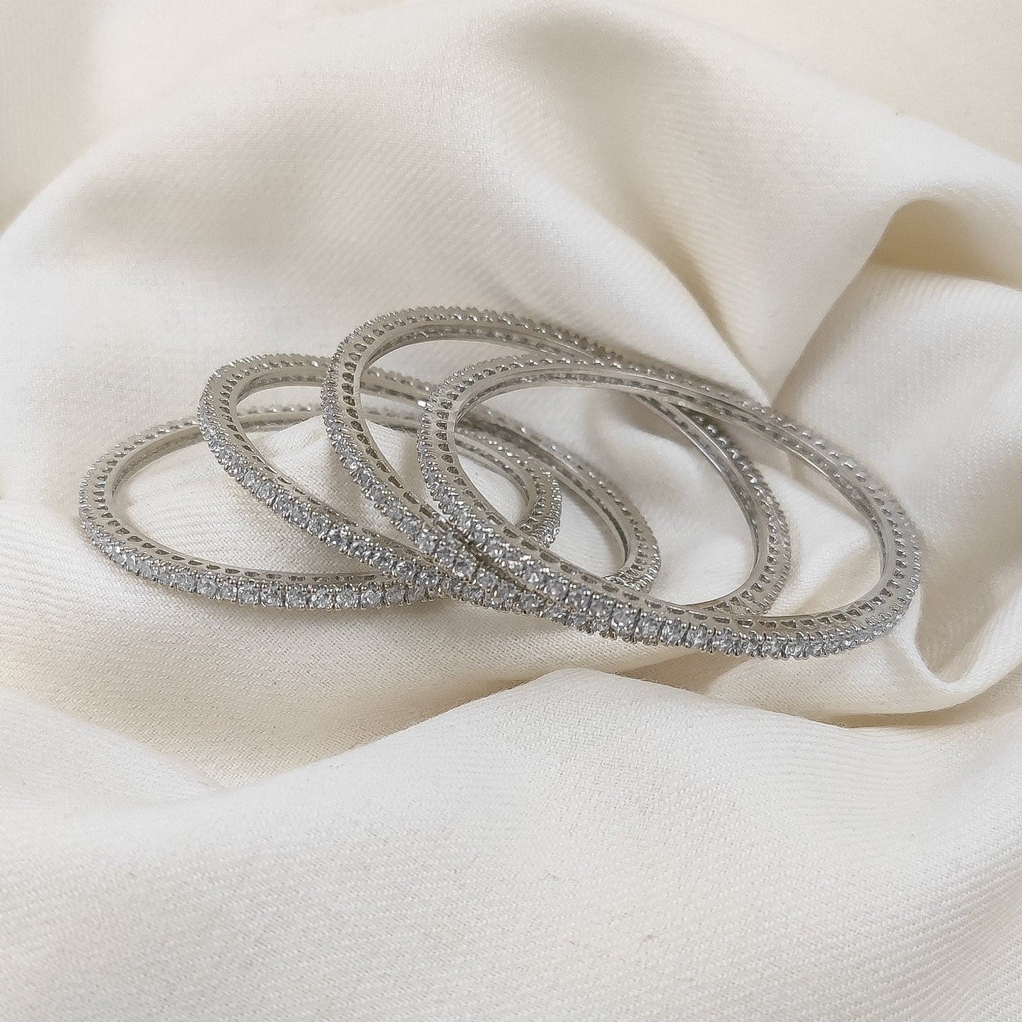 Soli Line Bangles