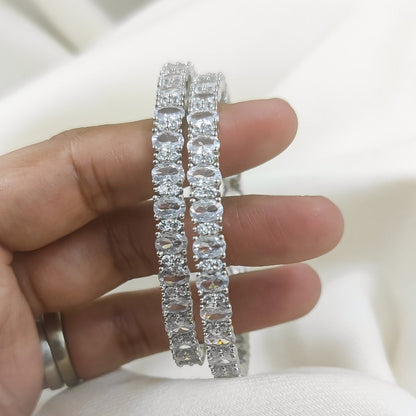 Kronika Bangles