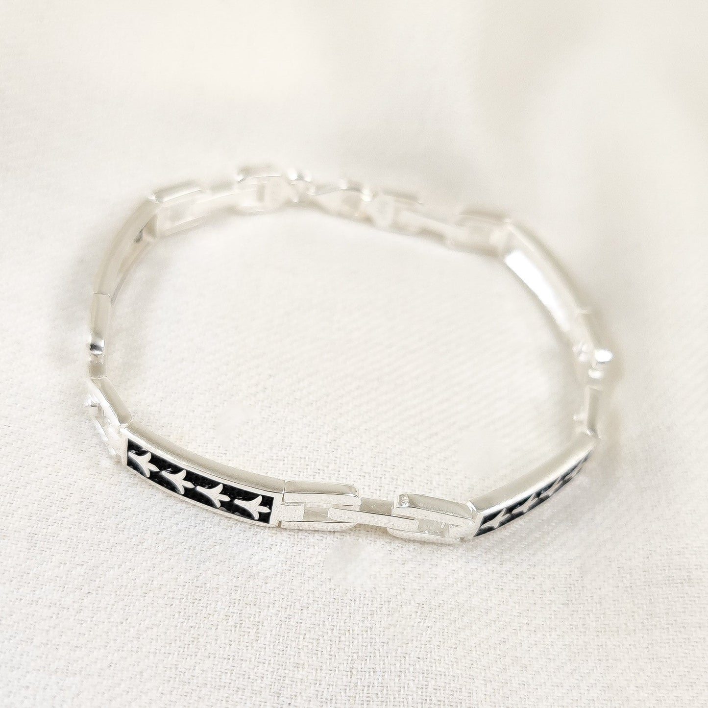 Silver Jewelry Men's Bracelet by Jauhri 92.5 Silver - Jet Bracelet