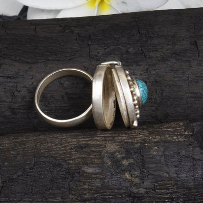 Jewels by Revlis Silver Ring