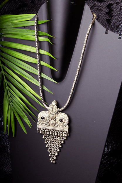 Mohar Charan Sthal - Black Pendant With Cobra Chain