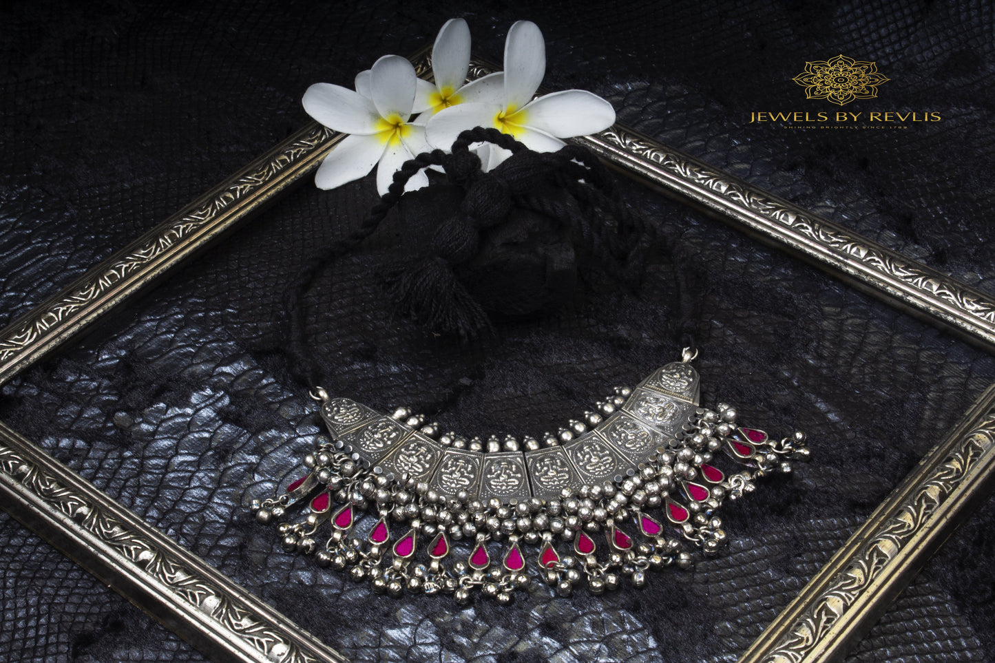 Jewels by Revlis Silver Neckpiece, pendants and necklaces