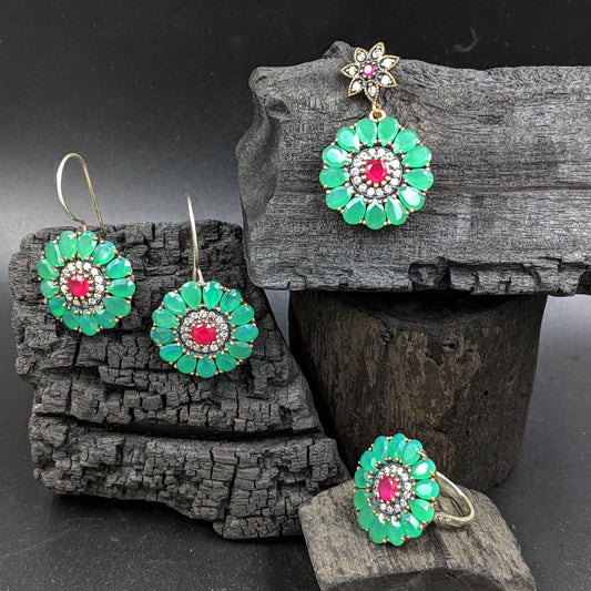 SILVER JEWELLERY Jewels by Revlis Pendant Set